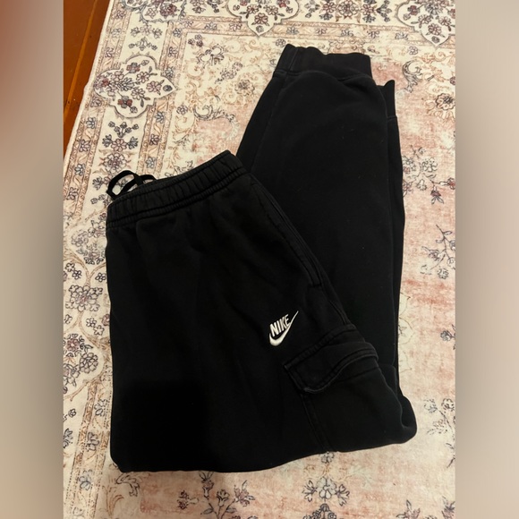 Nike Pants - Nike cargo sweats
